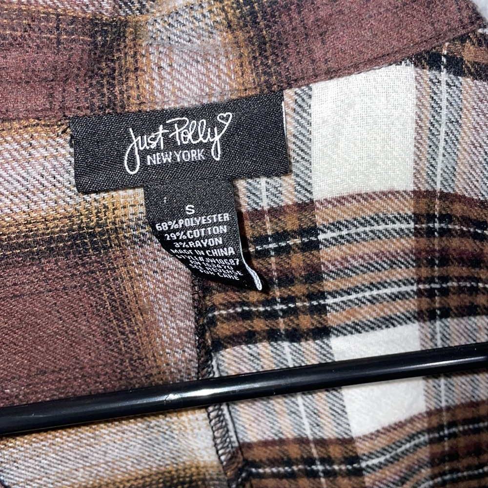Flannel ๐ - Picture 4 of 4